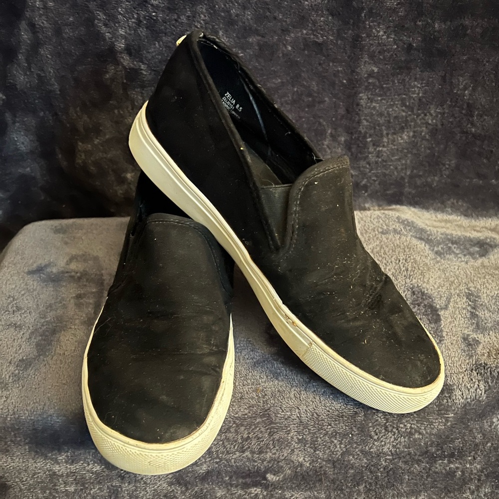 Steve Madden Slip-on Sneakers